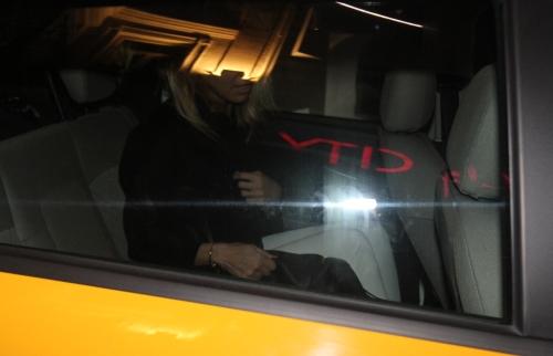 Burcu Esmersoy zil zurna sarhoş