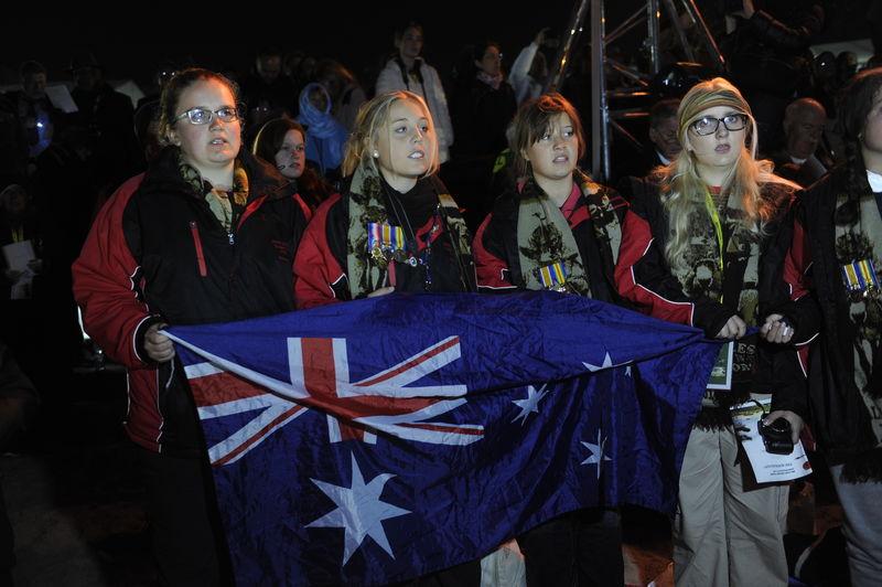 Törene gidemeyen Anzaklardan alternatif çıkarma