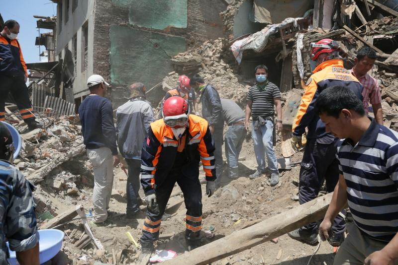 Nepal'de ölü sayısı 4 bin 500'e yükseldi