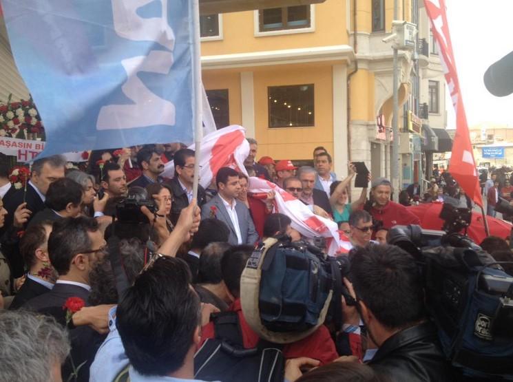 Taksim'de 1 Mayıs 1977'de öldürülenleri anma yürüyüşü
