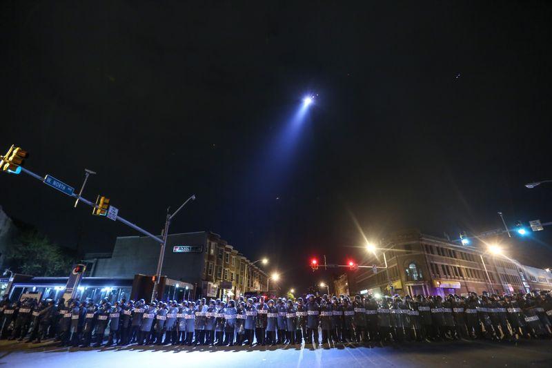 Amerika'da polis şiddetine protesto