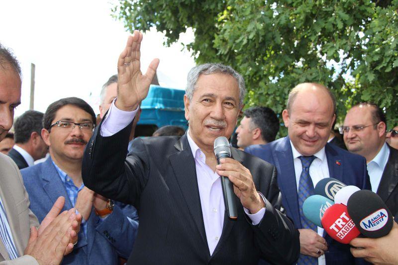 Arınç'tan adaylara keşkek önerisi