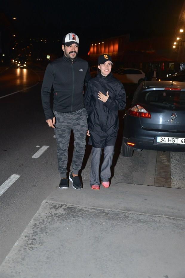 Fahriye Evcen makyajsız görüntülendi