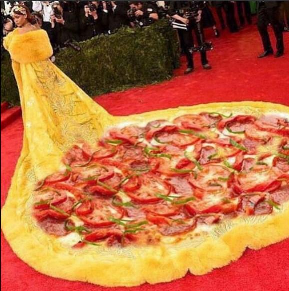Yürüyen omlet Rihanna