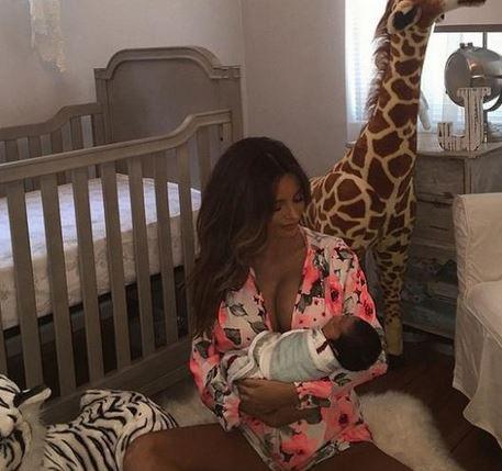 Sarah Stage'nin doğum sonrası fotoğrafları