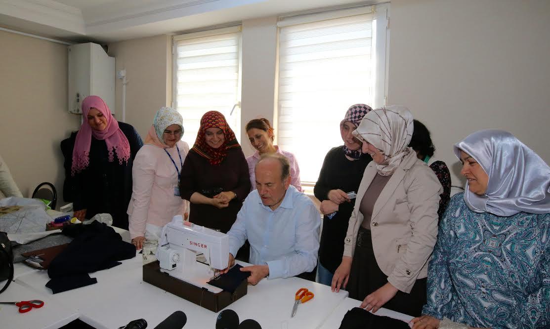 Kadir Topbaş Hasanpaşa Gazhanesi'nin restorasyonunu başlattı