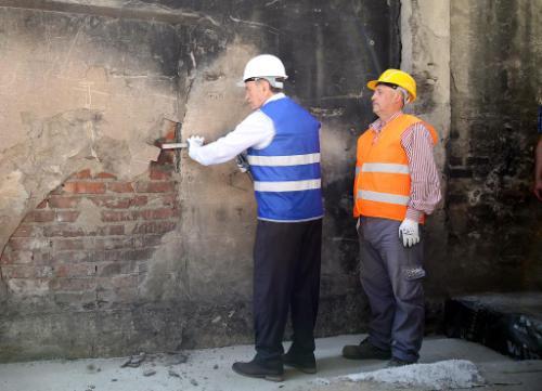 Kadir Topbaş Hasanpaşa Gazhanesi'nin restorasyonunu başlattı