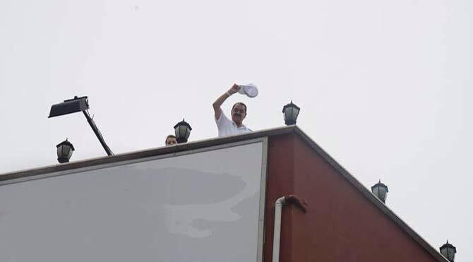 İbrahim Tatlıses yurda döndü