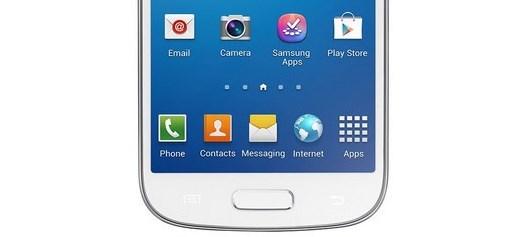 Amasya'daki selfie çeken heykelin telefonunu kırdılar