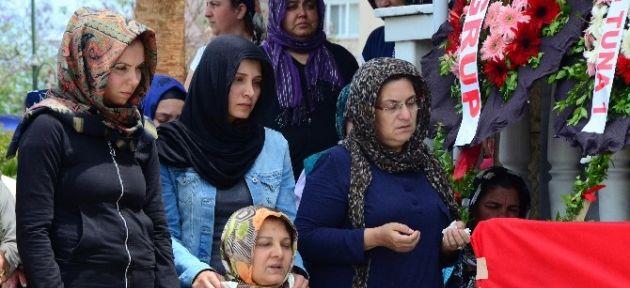 Libya saldırısında ölen kaptan son yolculuğuna uğurlandı