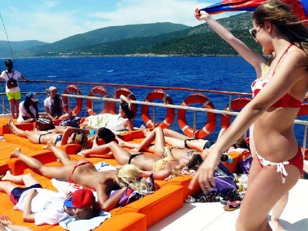 Bodrum'a turist akın etti