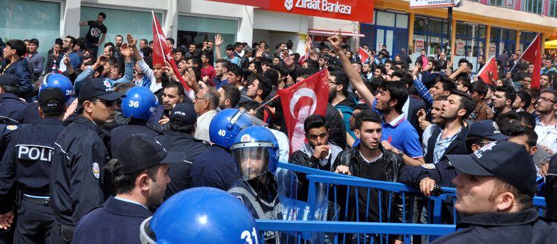 HDP'nin Kırşehir mitinginde gerginlik