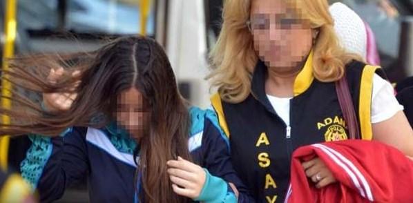Adana'da eş değiştirmeli fuhuş yapan çete çökertildi