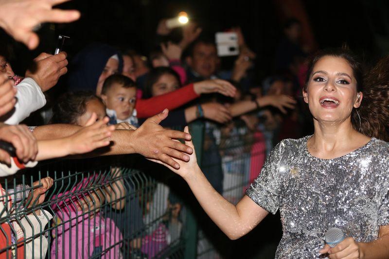 Atiye 19 Mayıs kutlamalarında sahne aldı