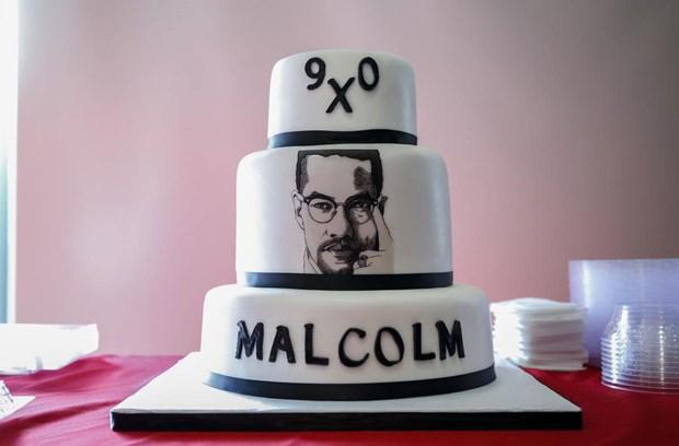 Malcolm X öldürüldüğü salonda anıldı
