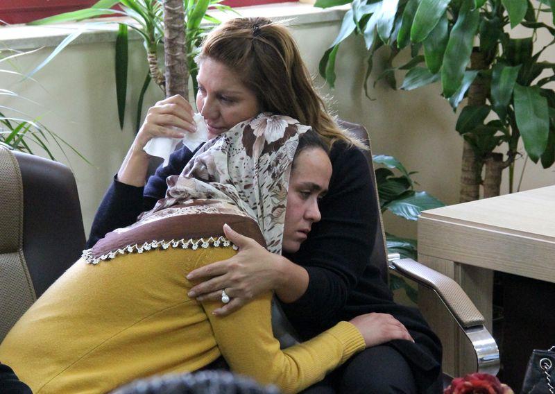 Sibel Can Mutlu Kaya'yı ziyaret etti