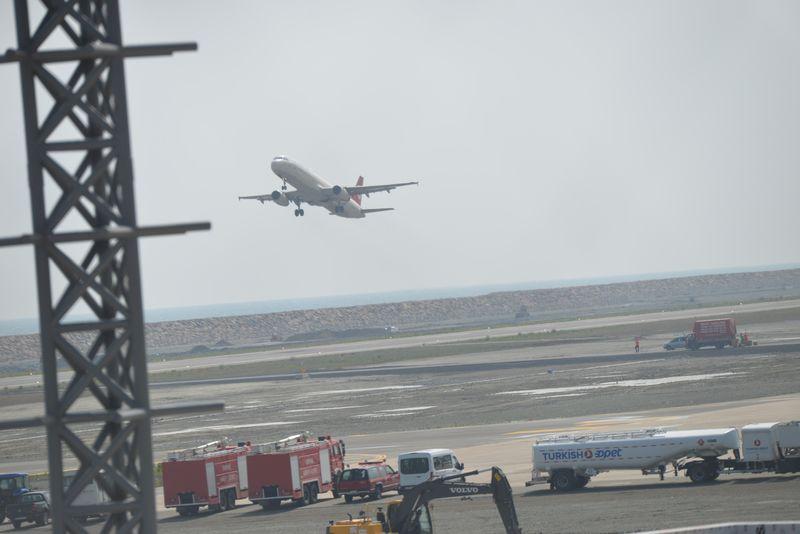 Ordu-Giresun Havalimanı'na ilk uçak indi