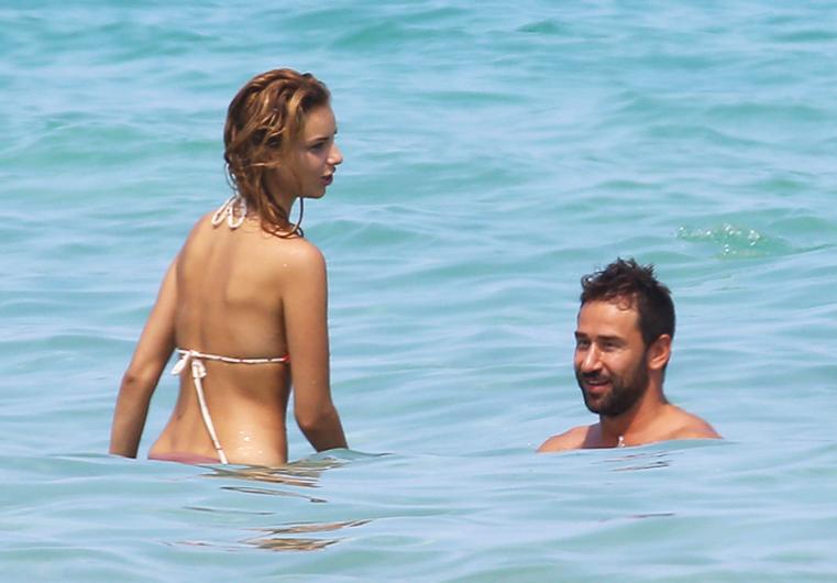 Adriana Lima ve eski kocası Marko yeni sevgilileriyle