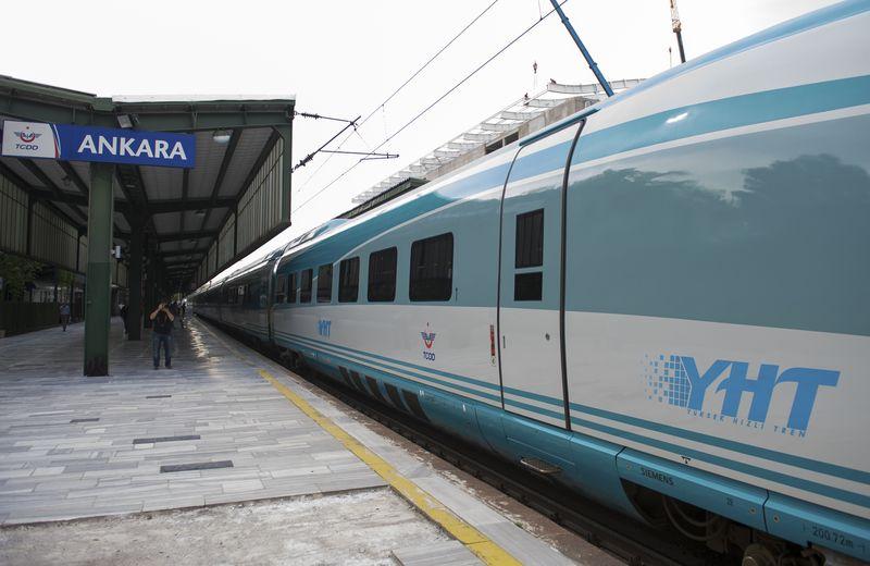 Çok yüksek hızlı tren Ankara - Konya seferine başladı