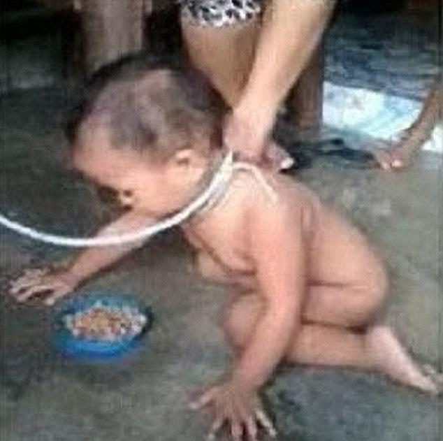 Filipinli kadın çocuğuna tasma takıp köpek maması yedirdi