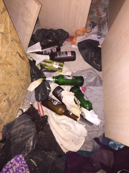 SDP Kadıköy İlçe Binası'na operasyon