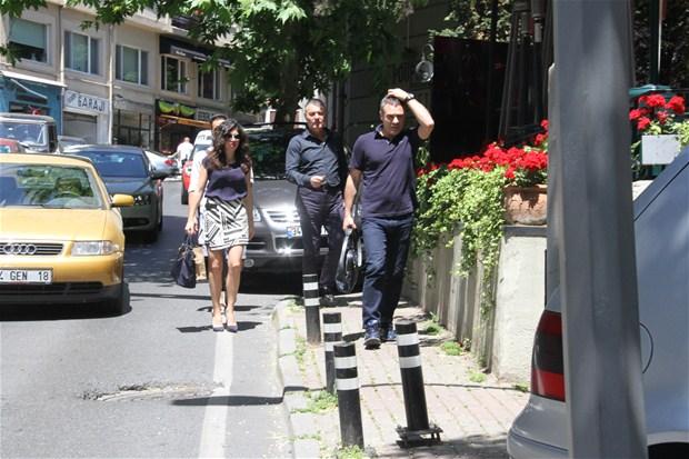 Ersun Yanal sevgilisiyle görüntülendi