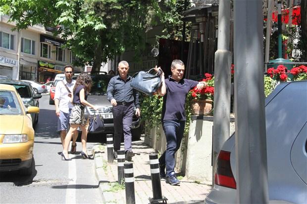 Ersun Yanal sevgilisiyle görüntülendi