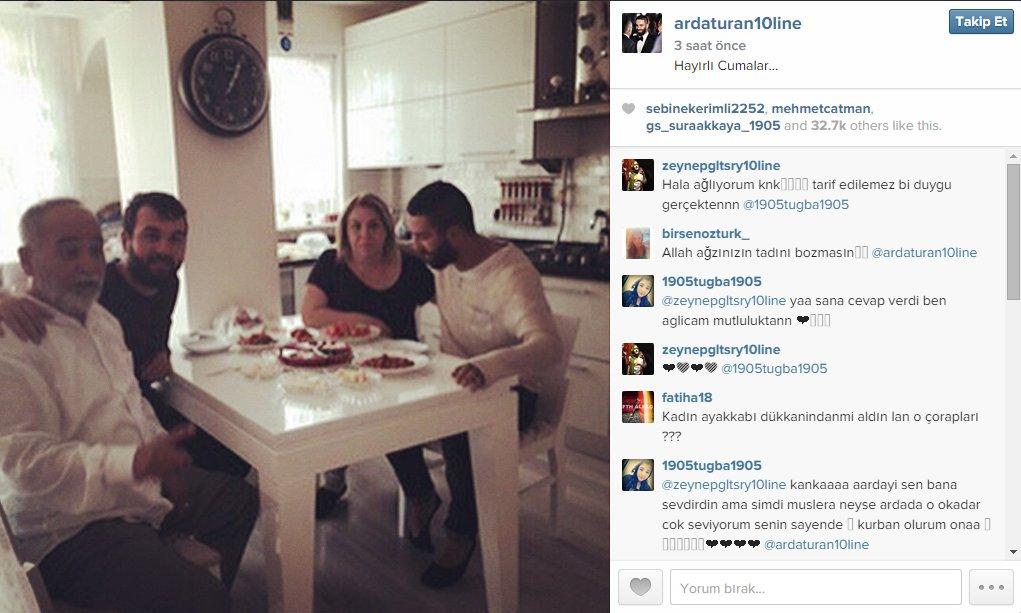 Arda Turan eski mahallesi Bayrampaşa'yı ziyaret etti