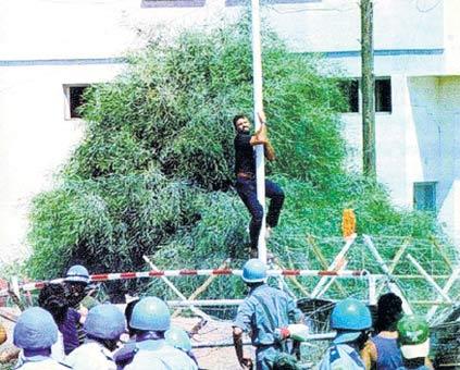 Kıbrıs'taki Derinya sınır kapısı açıldı