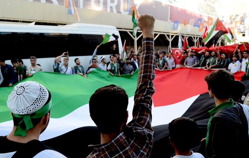 İHH Başkanı: İsrail senden Türkiye'yi aldık