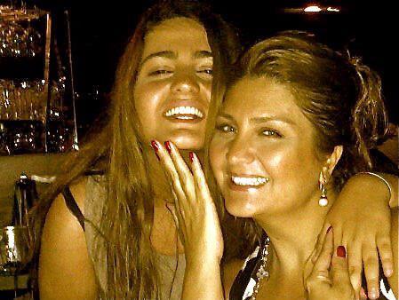 Sibel Can'ın kızı Melisa makyajsız yakalandı