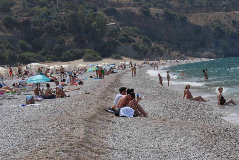 Bodrum'da oyunu kullanan plaja koştu