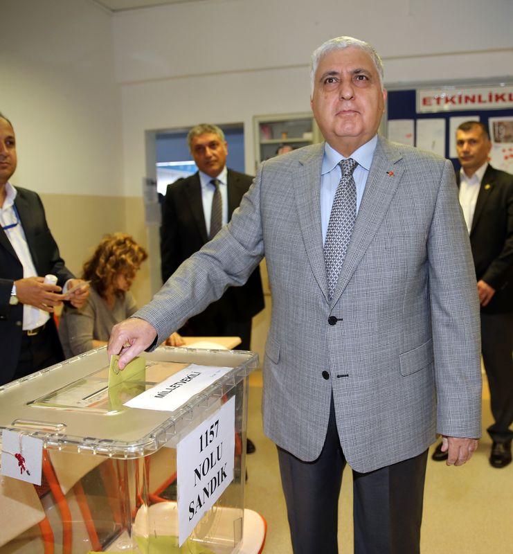 Genelkurmay Başkanı Özel oyunu kullandı