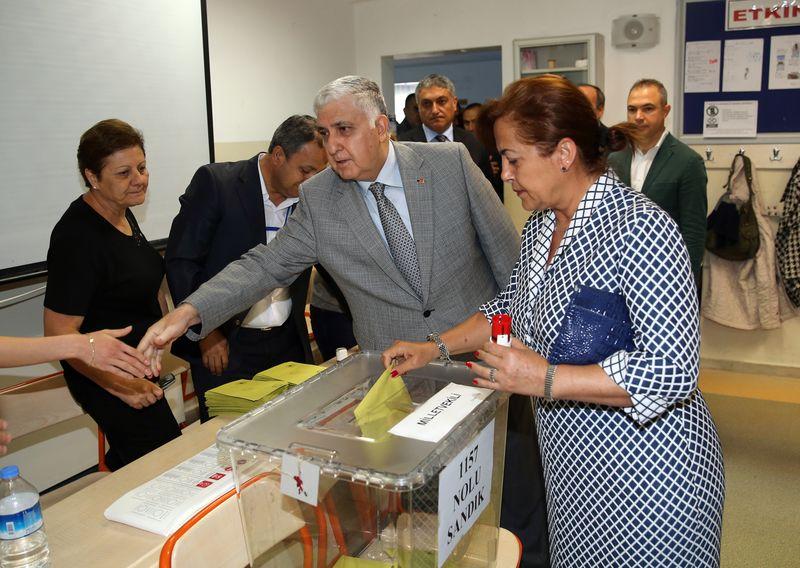 Genelkurmay Başkanı Özel oyunu kullandı