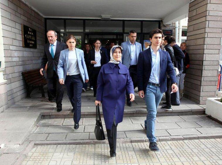 Başbakan Ahmet Davutoğlu oyunu kullandı