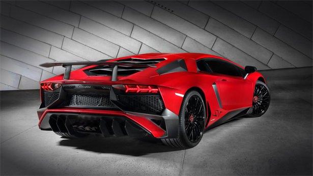Lamborghini Aventador LP750-4 SV stokları tükendi