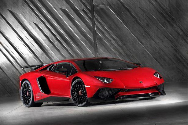 Lamborghini Aventador LP750-4 SV stokları tükendi