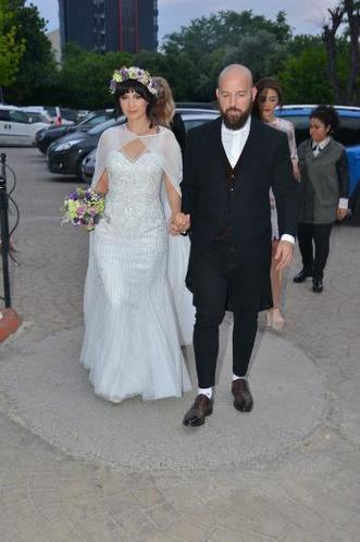 Athena Gökhan'ın kızı ilk kez görüntülendi