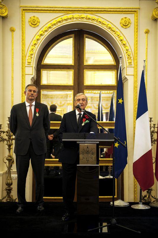 Fransızlardan Rahmi Koç'a devlet nişanı