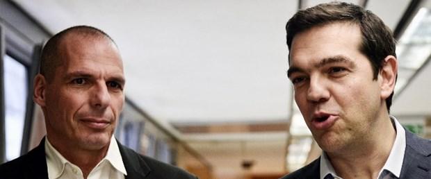 Kreditörlerle anlaşamayan Varufakis ve Çipras'tan rest