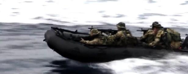 SAT komandolarından nefes kesen tatbikat görüntüleri