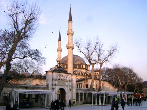 Eyüp Sultan Türbesi Ramazan'ın ilk cuması açılacak
