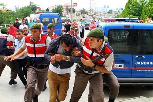 Cansu Kaya'nın katillerine linç girişimi