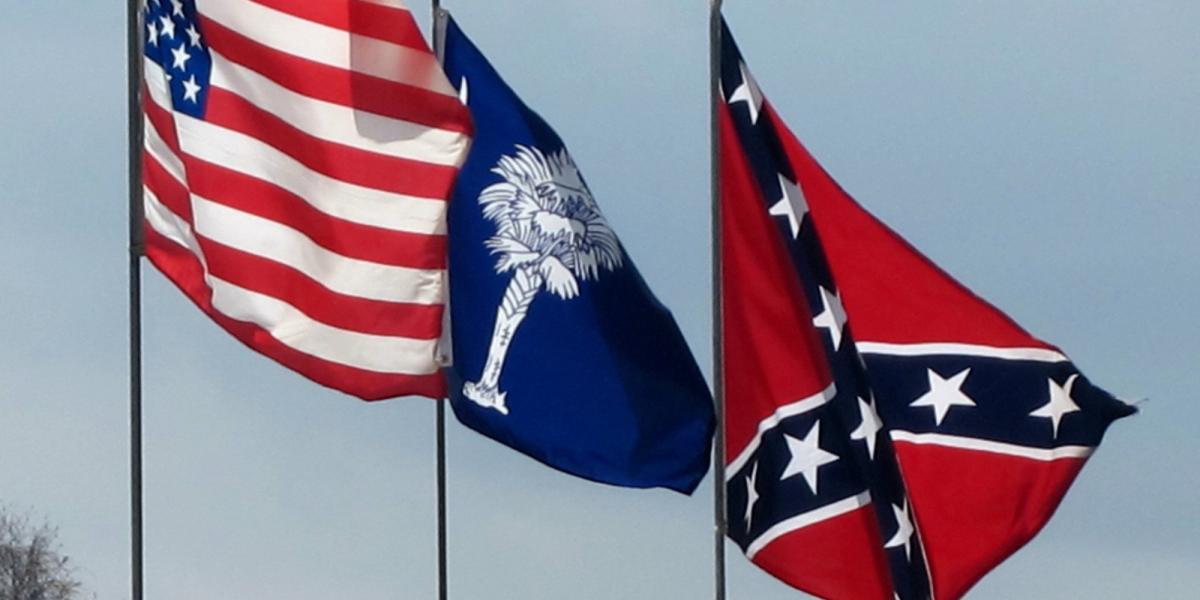 ABD'de bayrak tartışması alevlendi