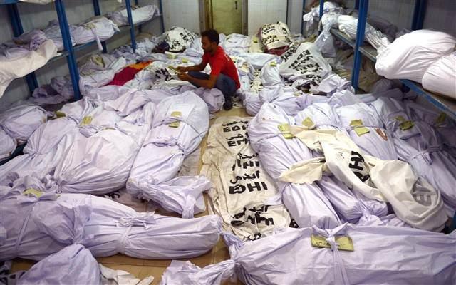 Pakistan'da aşırı sıcaklardan yüzlerce kişi öldü