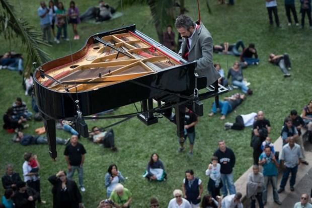 Brezilya'da gökyüzünde resital keyfi