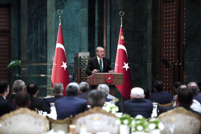 Cumhurbaşkanı Erdoğan'dan iftar masası iddialarına cevap