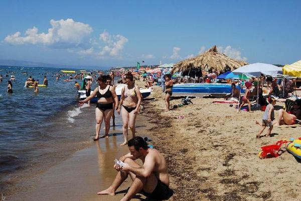 Ege'nin 565 plajından 552'sinin deniz suyu A kalite