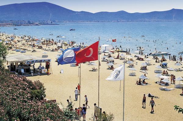 Ege'nin 565 plajından 552'sinin deniz suyu A kalite