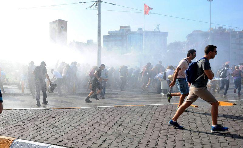 Valilikten LGBT yürüyüşüne müdahale açıklaması